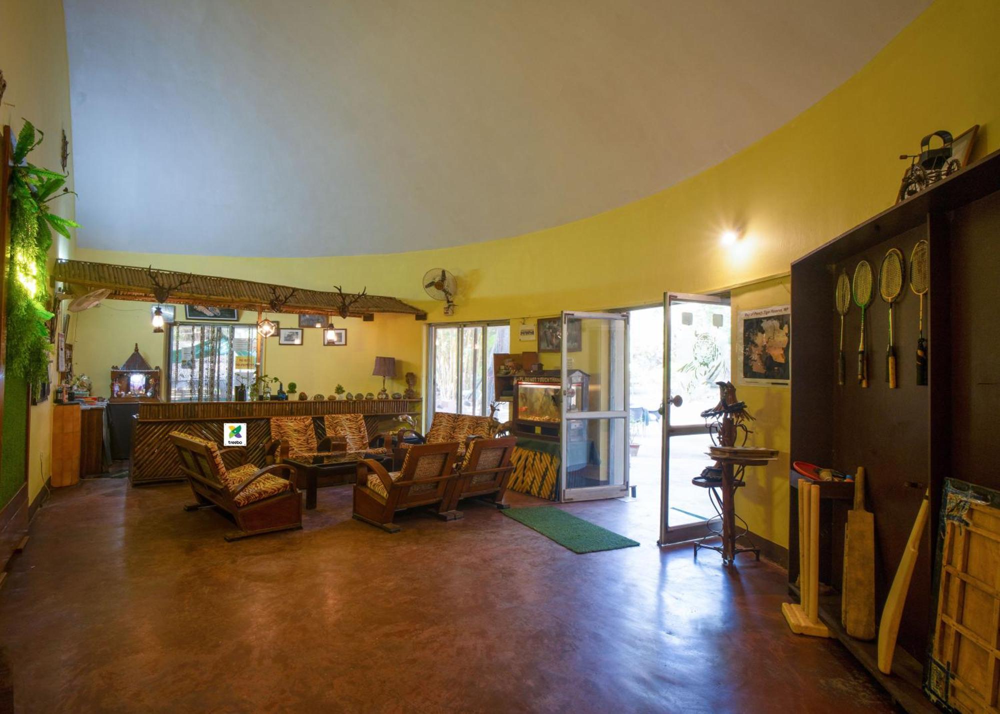 Hotel Treebo Premium Mowgli'S Den, Pench à Khawāsa Extérieur photo