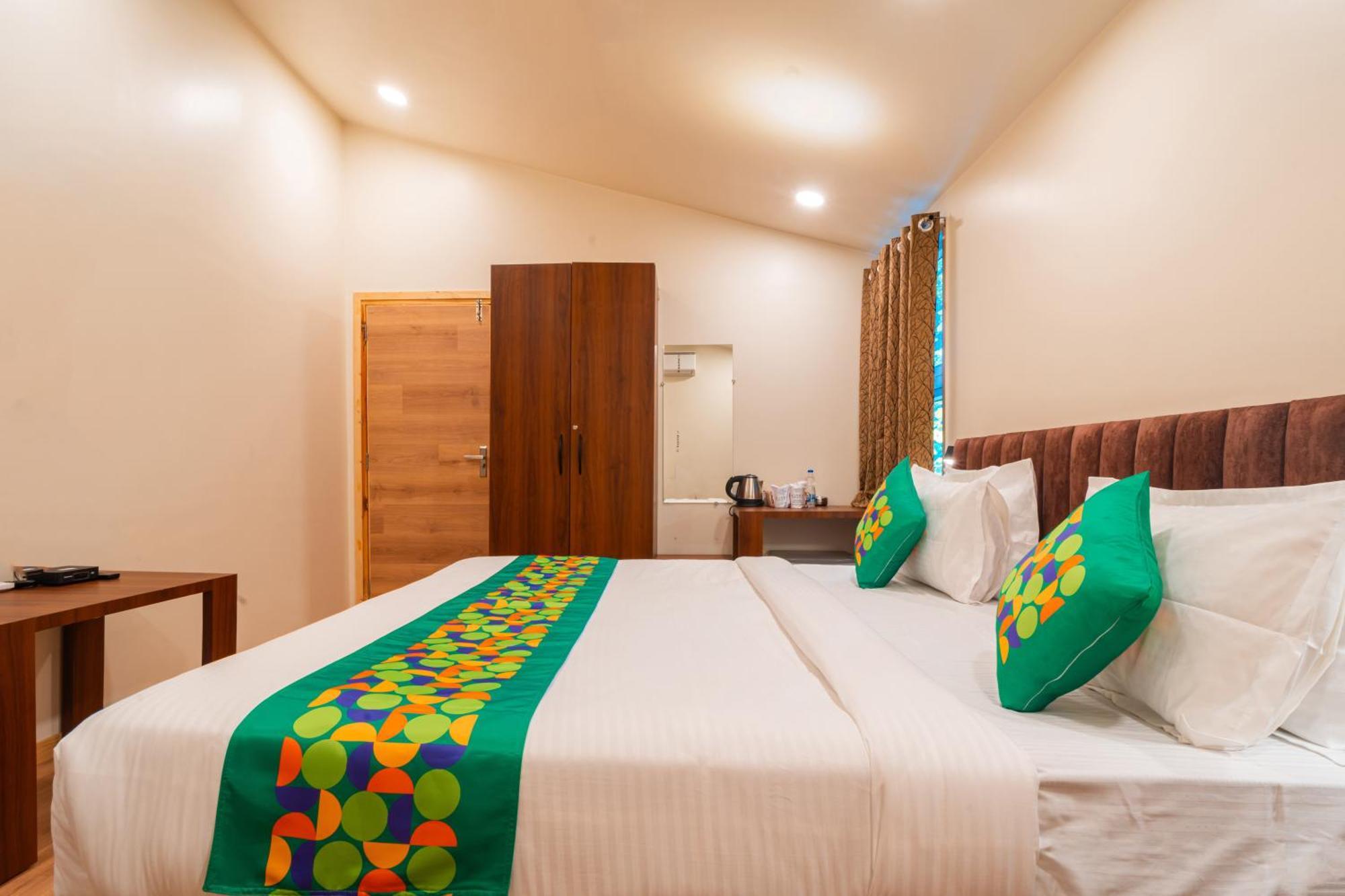 Hotel Treebo Premium Mowgli'S Den, Pench à Khawāsa Extérieur photo