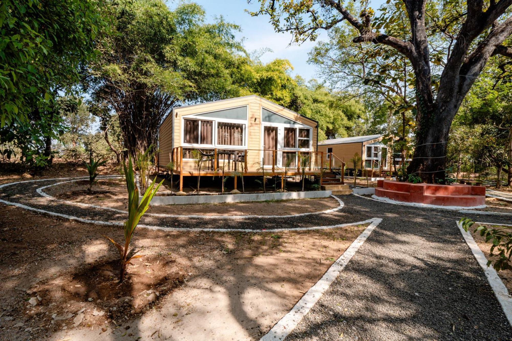 Hotel Treebo Premium Mowgli'S Den, Pench à Khawāsa Extérieur photo