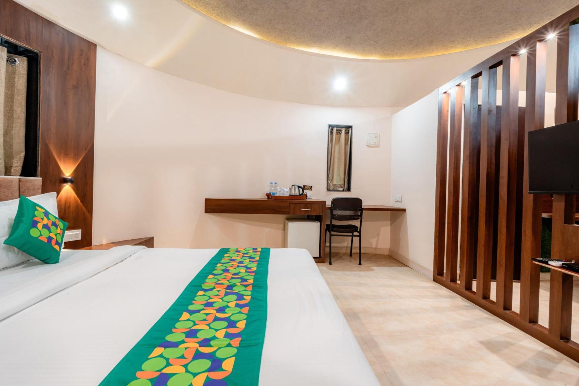 Hotel Treebo Premium Mowgli'S Den, Pench à Khawāsa Extérieur photo