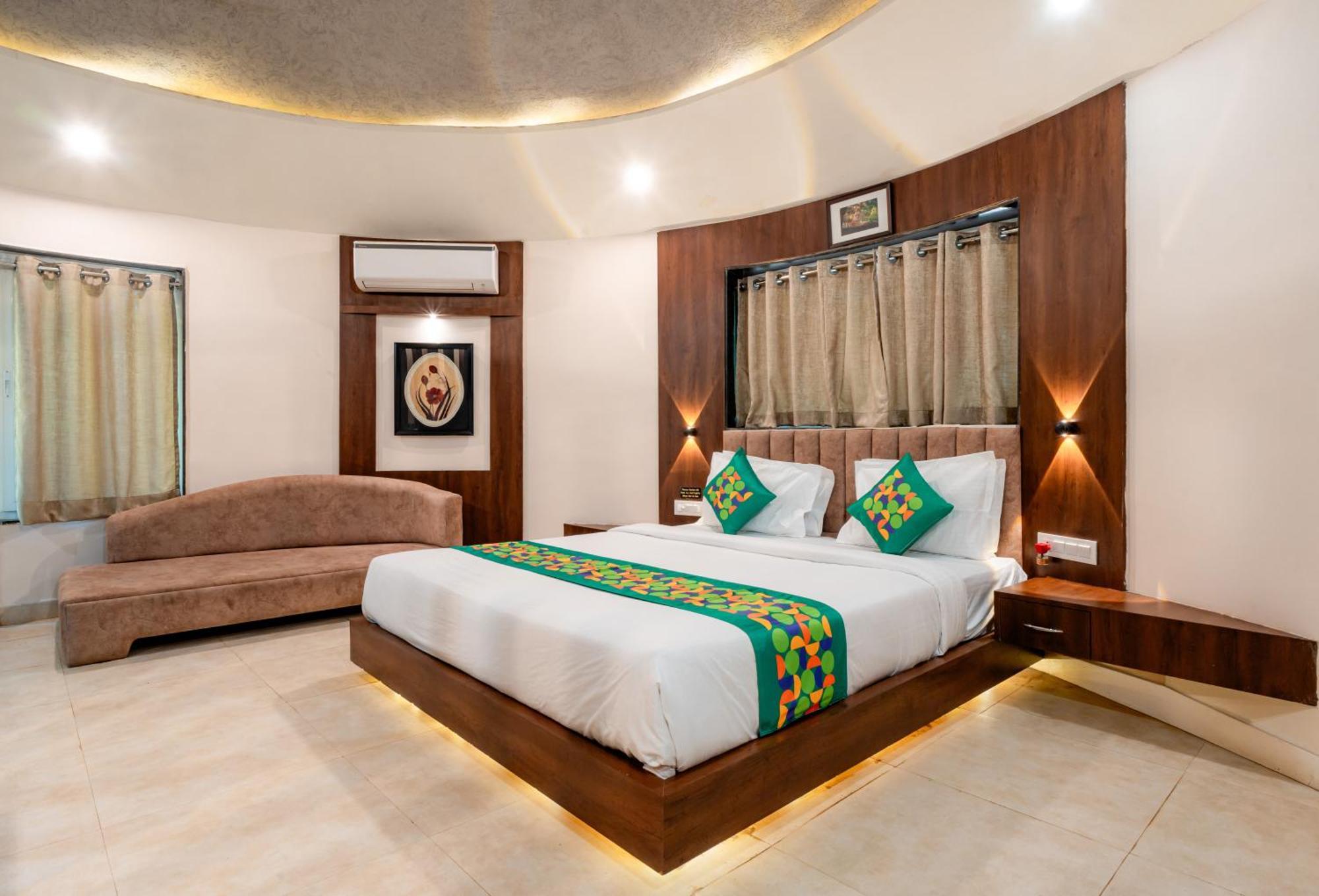 Hotel Treebo Premium Mowgli'S Den, Pench à Khawāsa Extérieur photo