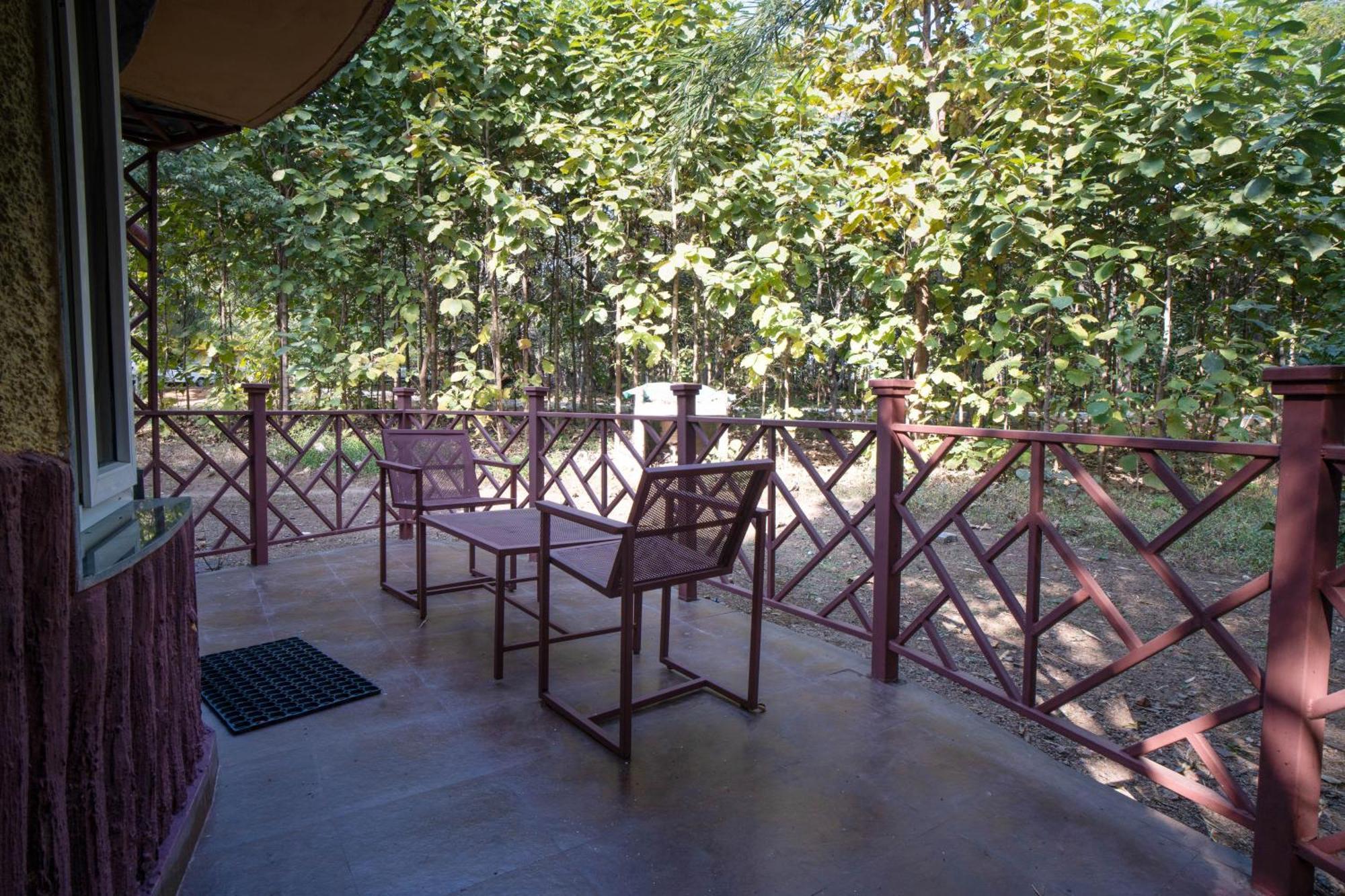 Hotel Treebo Premium Mowgli'S Den, Pench à Khawāsa Extérieur photo